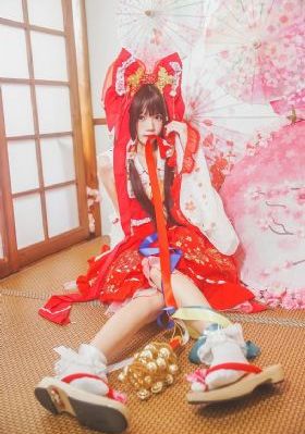 南柯电视剧_十万网红美女美酱